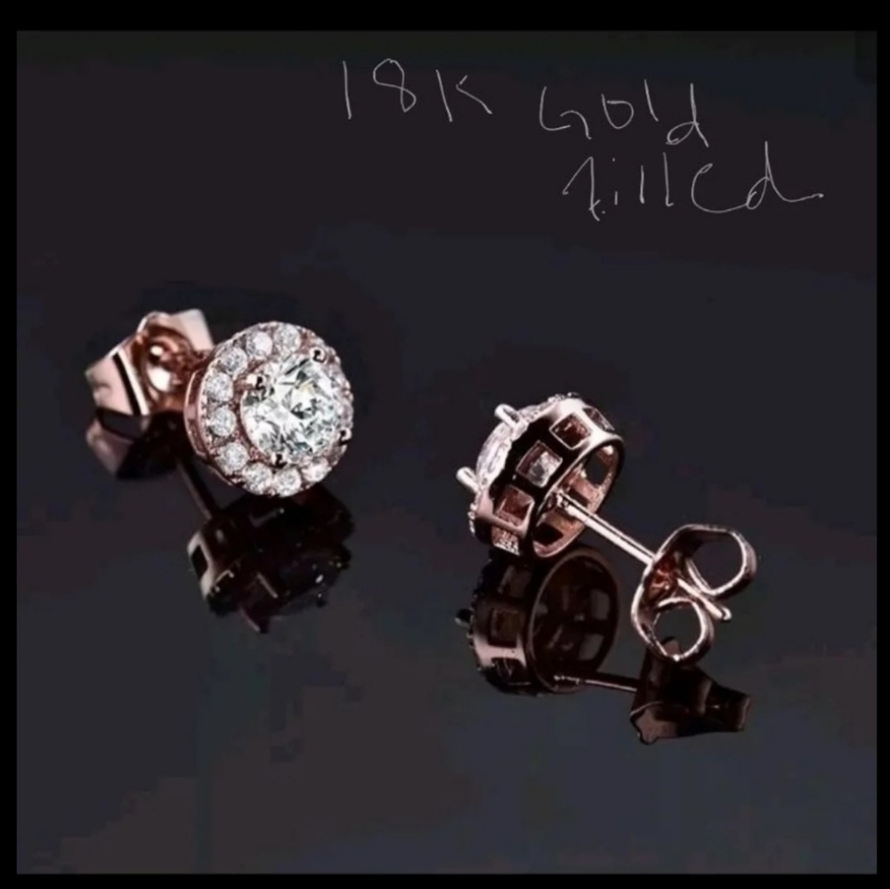 Stunning 18k gold filled CZ HALO earrings - Picture 1 of 4